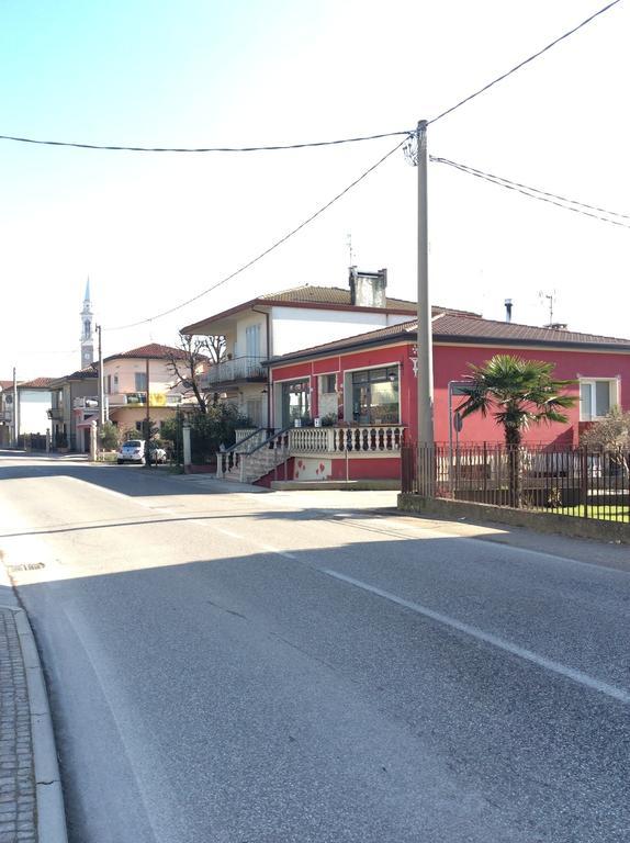 Manugoldhouse Apartman Solesino Szoba fotó