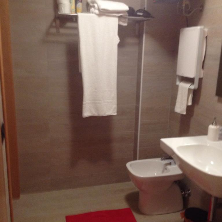 Manugoldhouse Apartman Solesino Kültér fotó